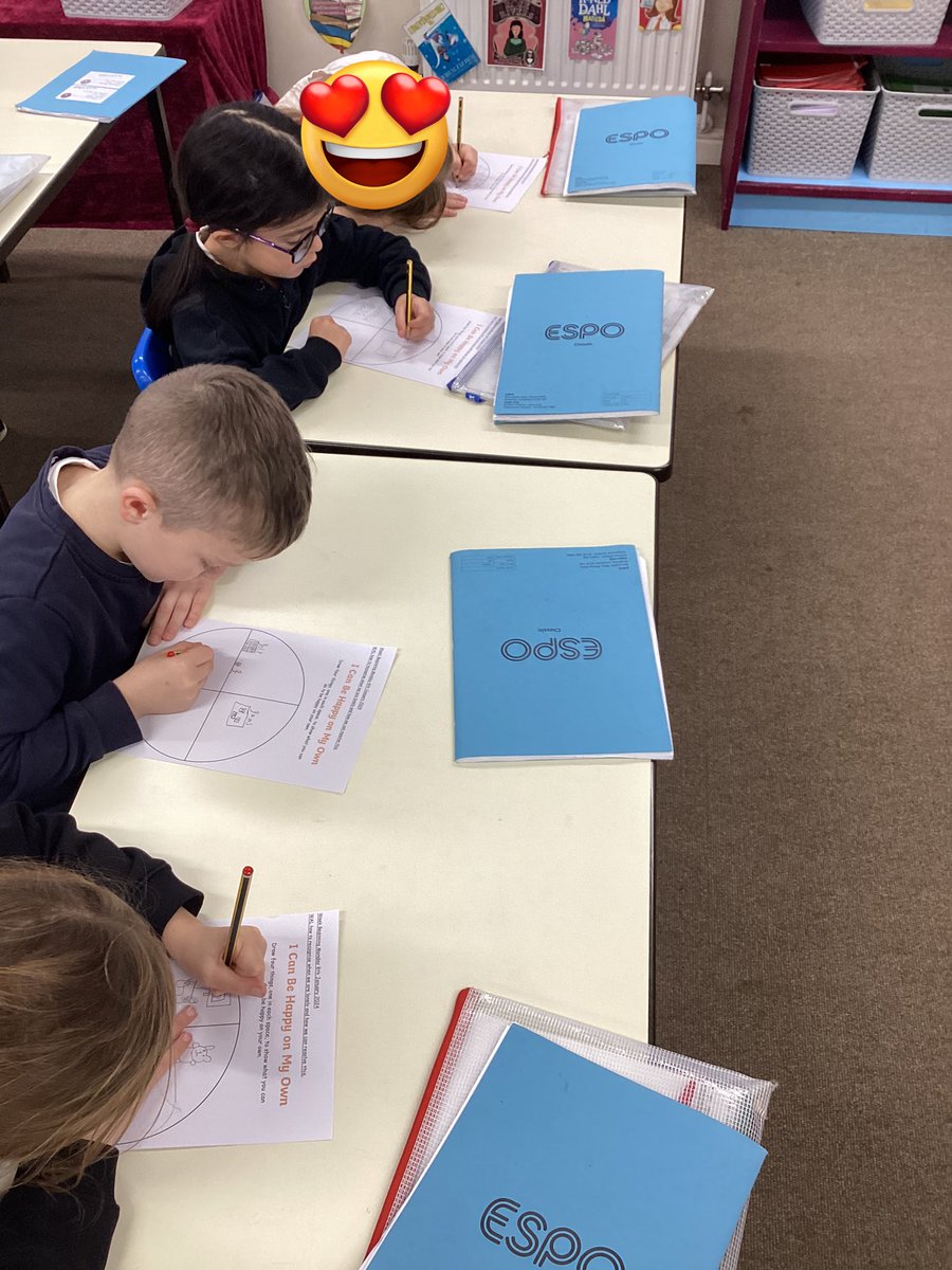 JORPS_1's tweet photo. We can be happy on our own in #JORPSY2! We have been thinking about loneliness in our PSHE lesson today and thinking about ways we can help each other and ourselves. #PSHE #ImaginativeThinking https://t.co/vPhnwPD4MV