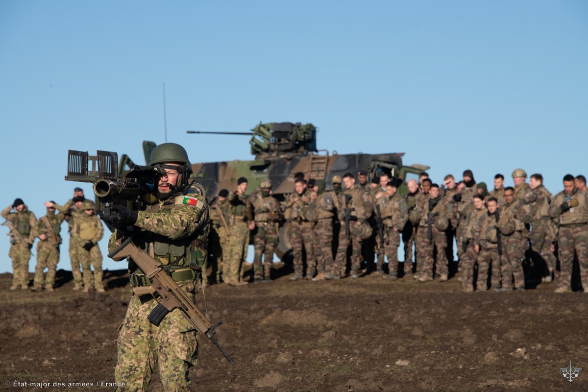 JFC_Naples's tweet photo. 🚀 French & Portuguese forces showcase military might! They partnered for ground-breaking anti-aircraft and anti-drone warfare training. 💪🇫🇷🇵🇹 NEROD jamming gun proves its mettle! #NATOStrength #MilitaryInnovation #UnitedDefense @NATO https://t.co/BETyQFuFZ9