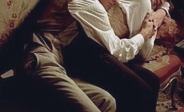 taekook2601x's tweet photo. vampire blues https://t.co/XulT6v5ENc