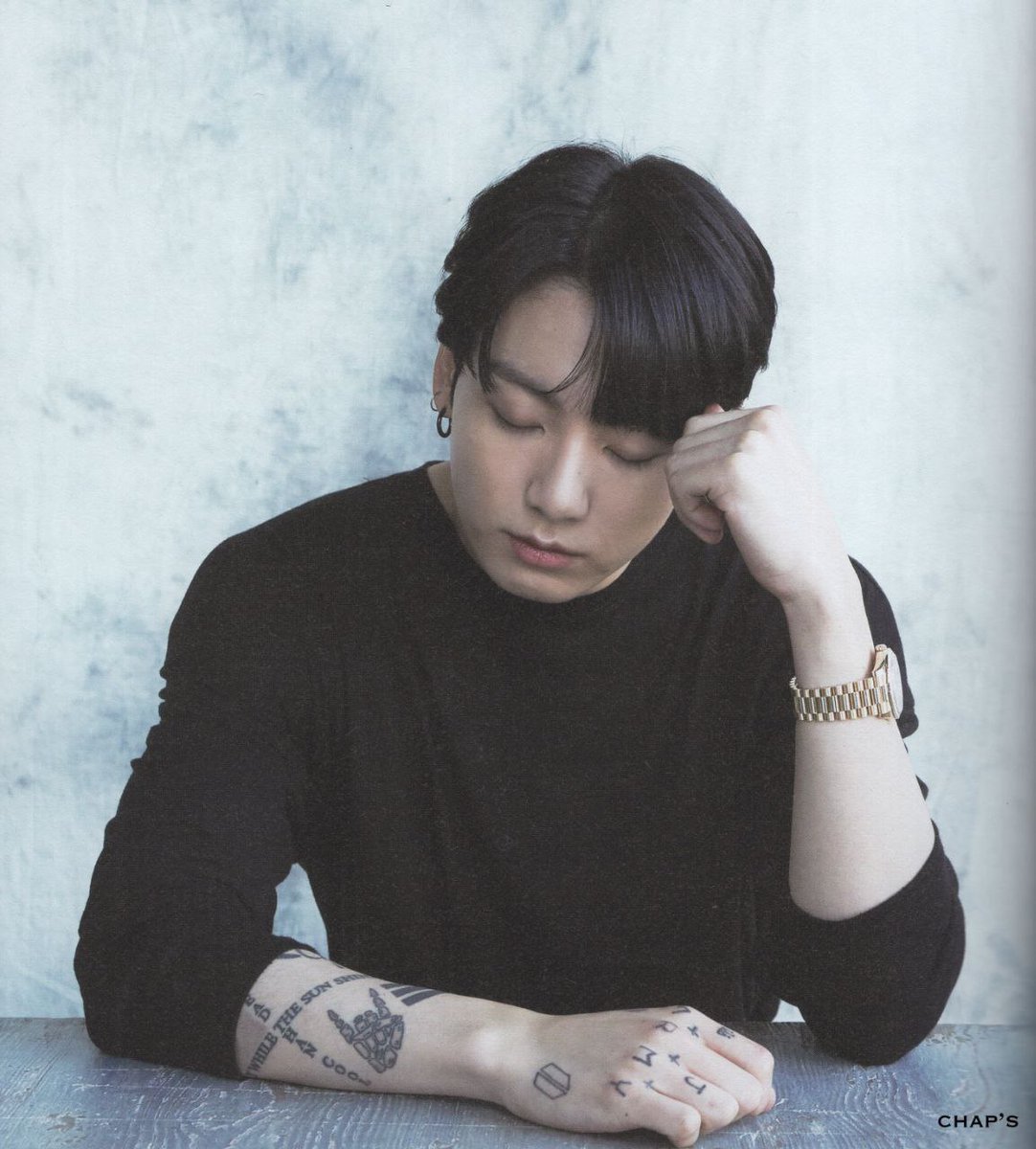 ترندیگه
CONGRATULATIONS JUNGKOOK
JUNGKOOK ARTIST OF THE YEAR