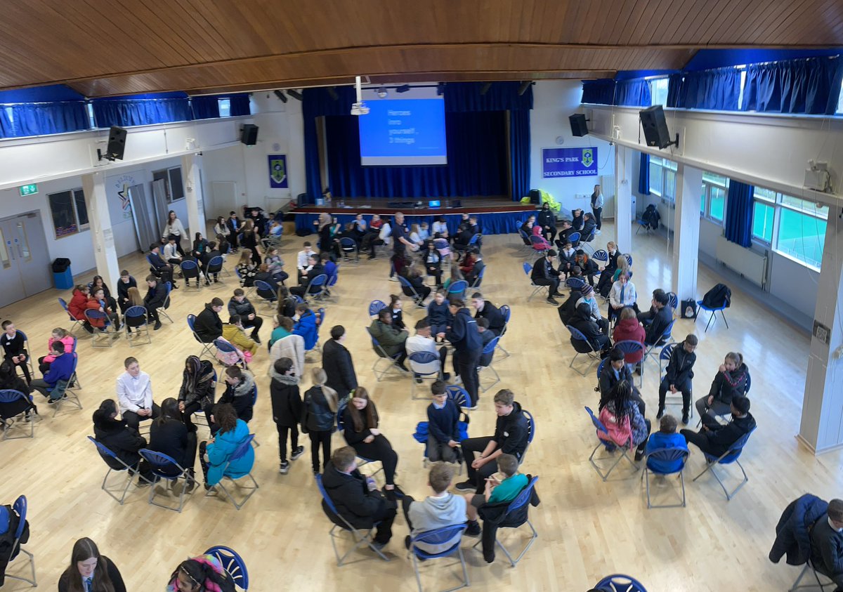 KingsParkSec's tweet photo. 📣 Humanutopia Update - we have a FULL HOUSE 🏠 thank you to our primary 6 friends who visited for the session with our Heroes this afternoon! Well Done everyone! @croftfootschool @MountFloridaPri @ToryglenPS @KingsparkP https://t.co/fpGGffyWWT