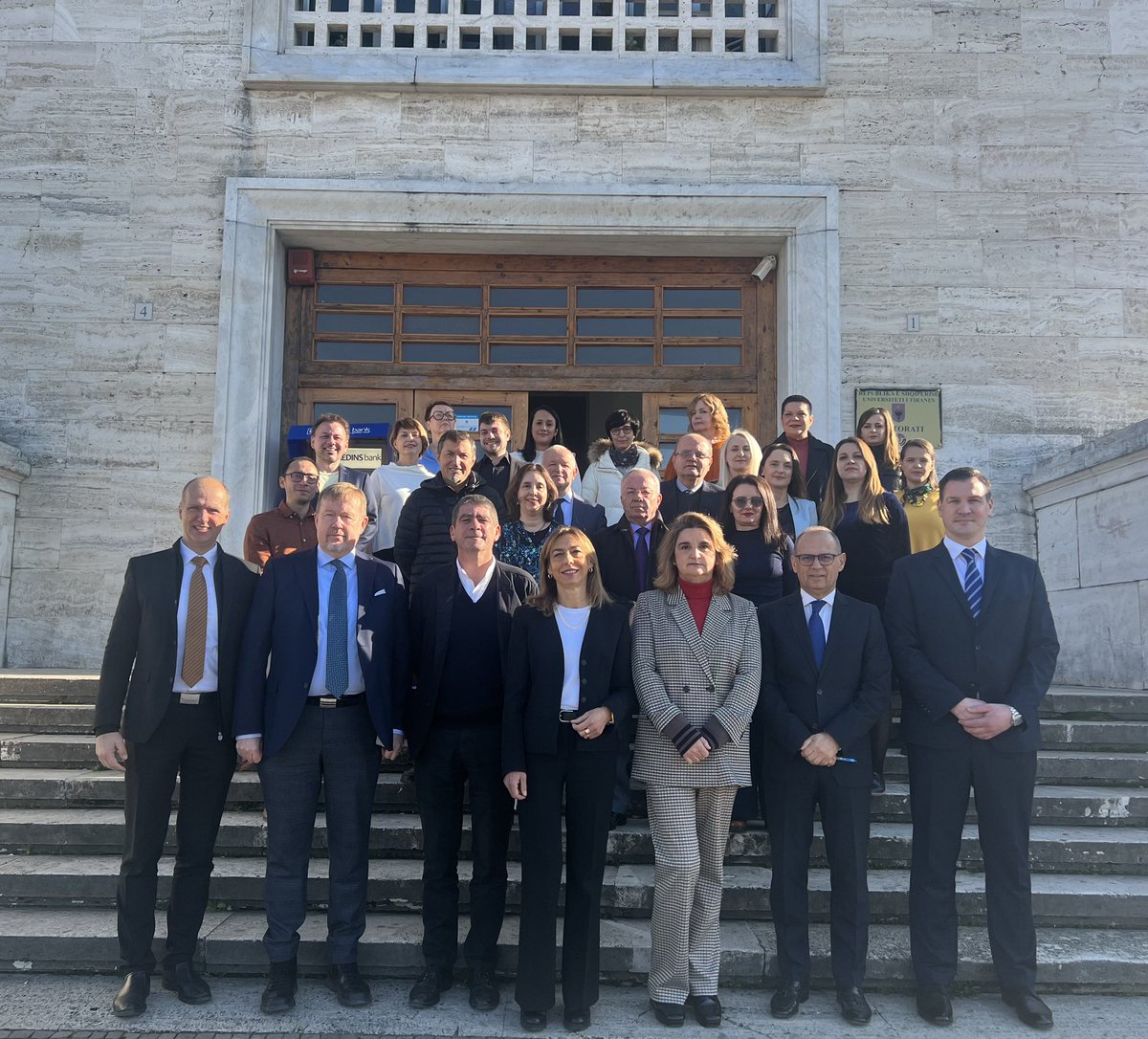 🎯✍️Nënshkrimi i deklaratës së përbashkët së Universitetit të Tiranës me 6 universitete europiane në kuadër të aleancës UNINoVIS.

#universitetiitiranës 
#universityoftirana 
#UNINoVIS