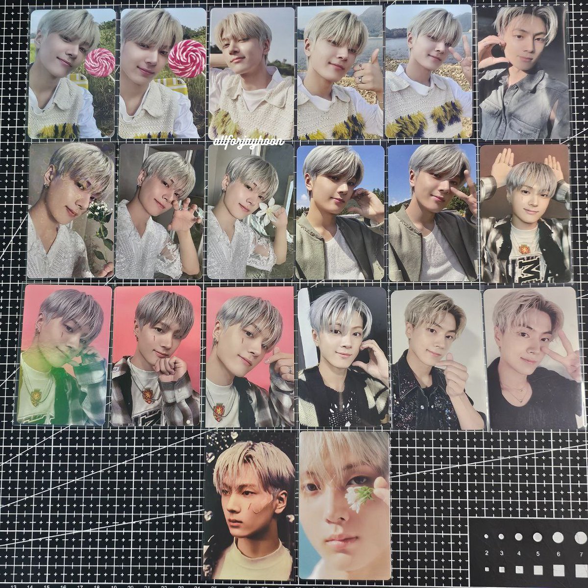 bluejaycart_'s tweet photo. interest check ic wts lfb ph 

enhypen jay sunghoon You and Orange Blood POB and LD pc set 

ꔛ onhand
ꔛ good condi but x sensi
ꔛ sold as set only
ꔛ dm @allforjayhoon for other info! 

# ic jayhoon weverse japan ums luckydraw naver live youtube enconnect regular kpopmerch kpm vce r2 soundwave sw pst m2u photocard