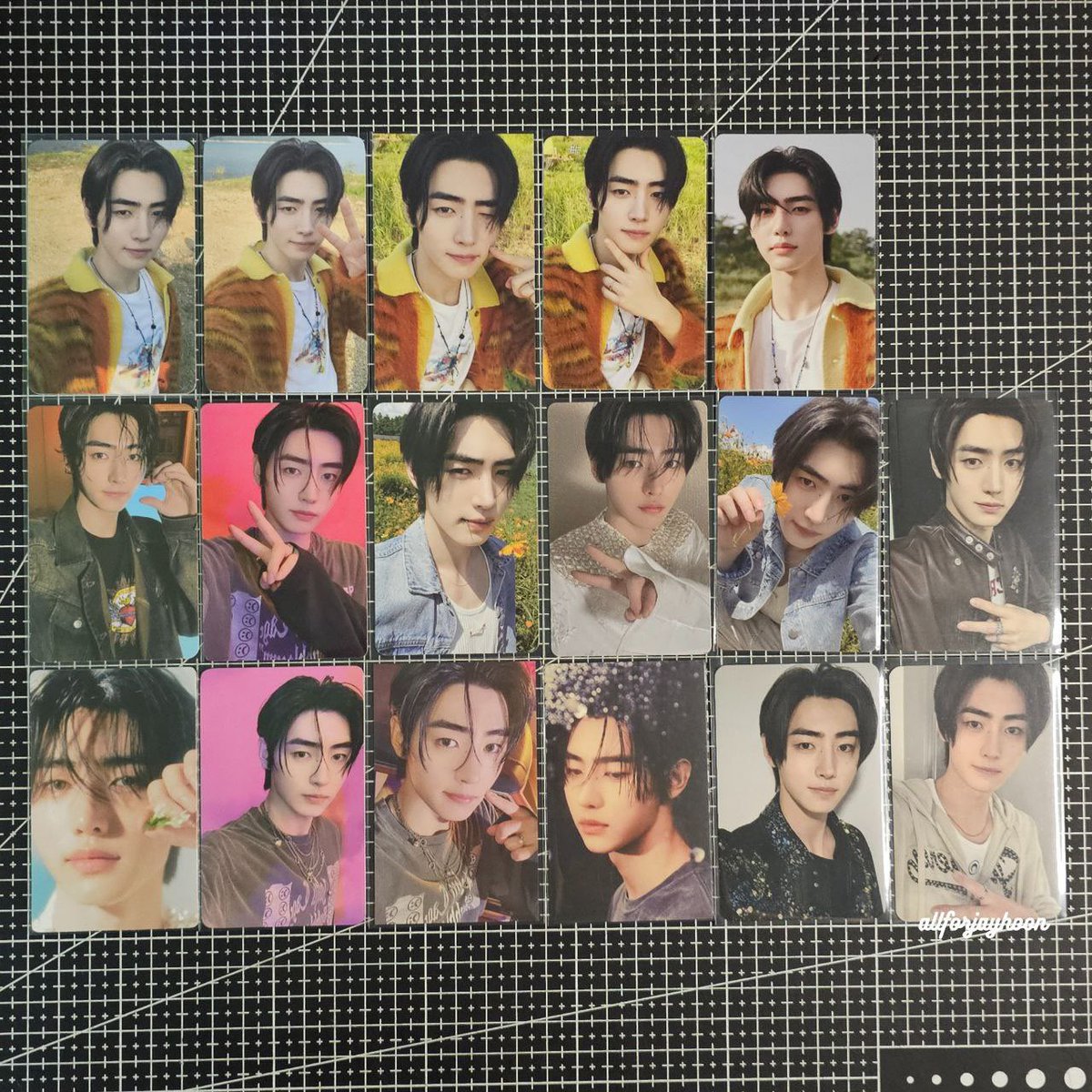 bluejaycart_'s tweet photo. interest check ic wts lfb ph 

enhypen jay sunghoon You and Orange Blood POB and LD pc set 

ꔛ onhand
ꔛ good condi but x sensi
ꔛ sold as set only
ꔛ dm @allforjayhoon for other info! 

# ic jayhoon weverse japan ums luckydraw naver live youtube enconnect regular kpopmerch kpm vce r2 soundwave sw pst m2u photocard