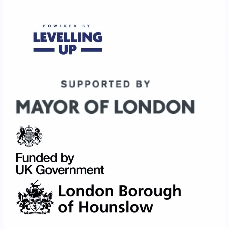 Come build and decorate a bird or bat box for your garden (or ours) this Saturday 13th January at 11.30am, Turnham Green Terrace piazza, by the #W4thPlinth. Wrap up warm!
