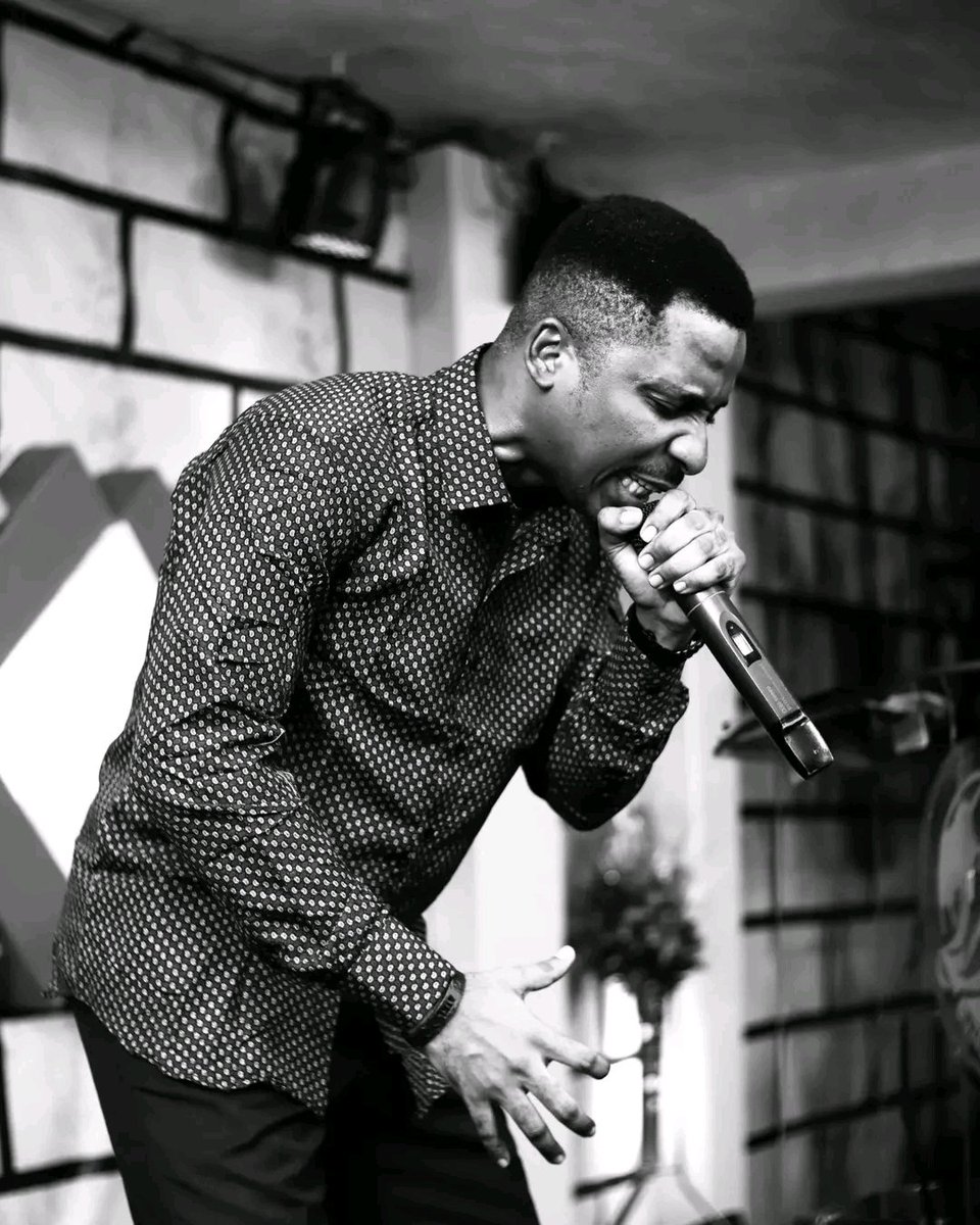 AtakeJephthah's tweet photo. I have a prophet I cannot be confused .
I have a pathfinder my visions cannot be blurry
#whosyourprophet?
#gppd
@blazeofloveministry
@timierewejoh https://t.co/Pt35UGn6k9