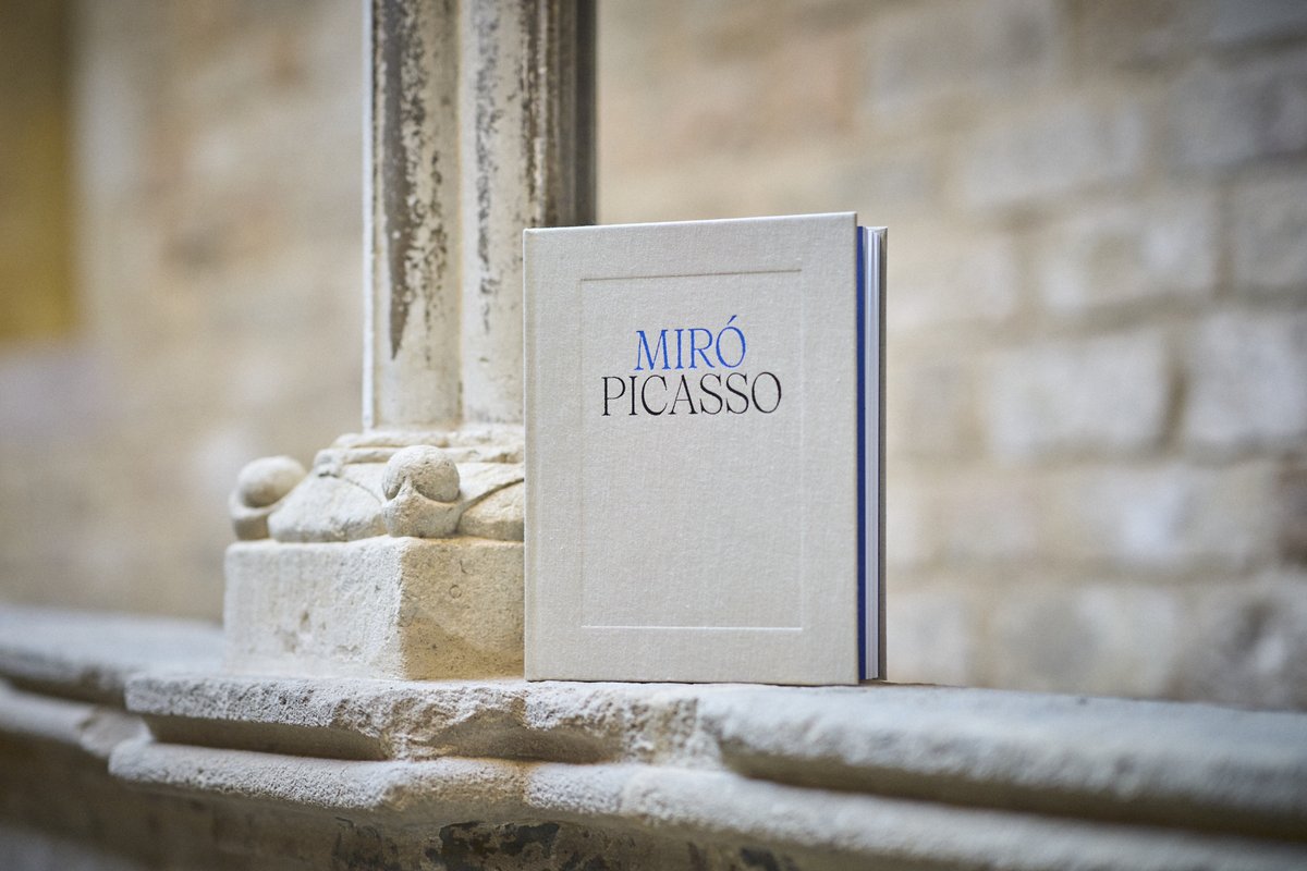🖼️ L'exposició #MiróPicasso és una oportunitat única per veure més de 250 obres dels dos artistes i descobrir els seus vincles, la seva amistat i el llegat que van deixar a #Barcelona.

📖 I perquè en segueixis gaudint, fins i tot, després de la teva visita tenim el catàleg: