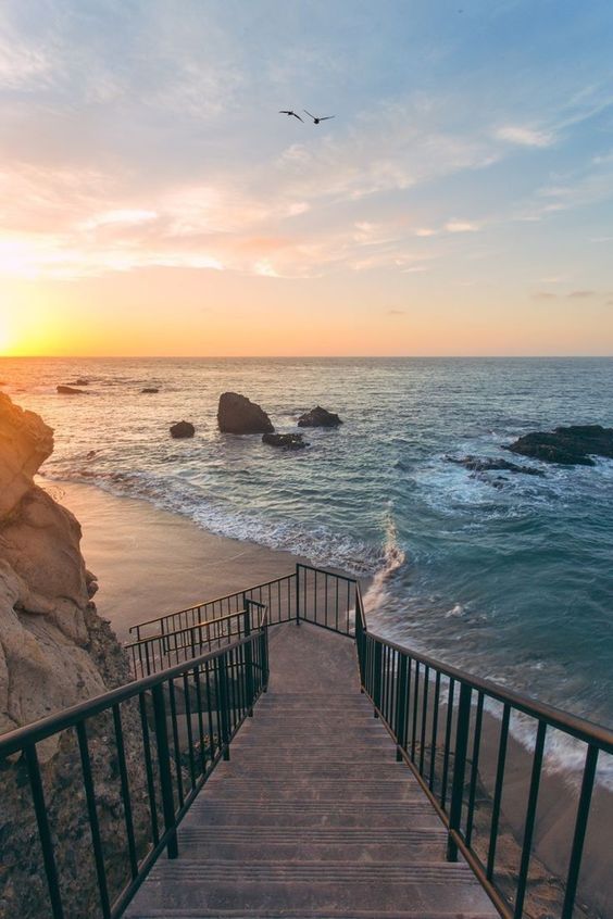 LaibaR7869's tweet photo. #OceanGate #cute #omg #beuti #prettty #nice
#BlueAiva #blue #sun #scenic https://t.co/QKDcE4Zy8q
