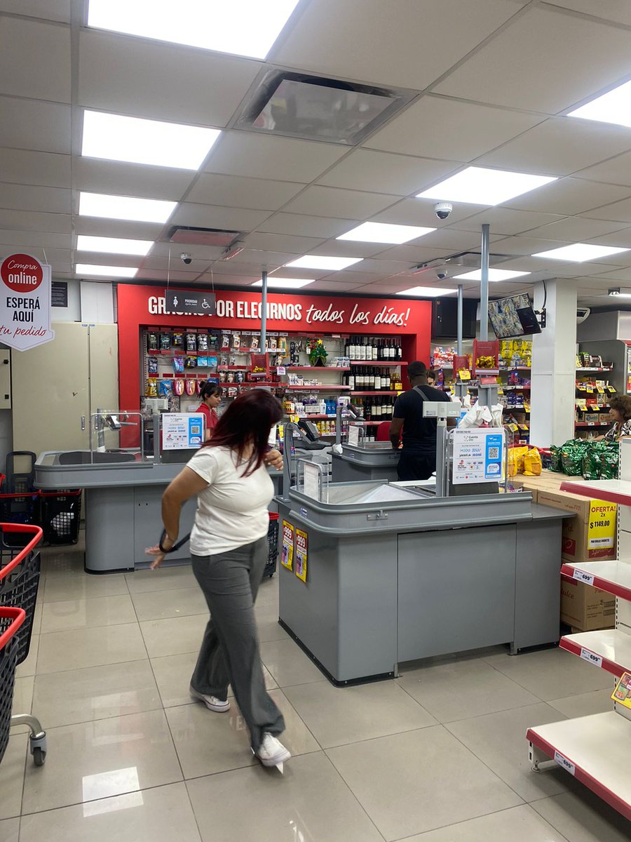 Tamara Zoltan F tweet media