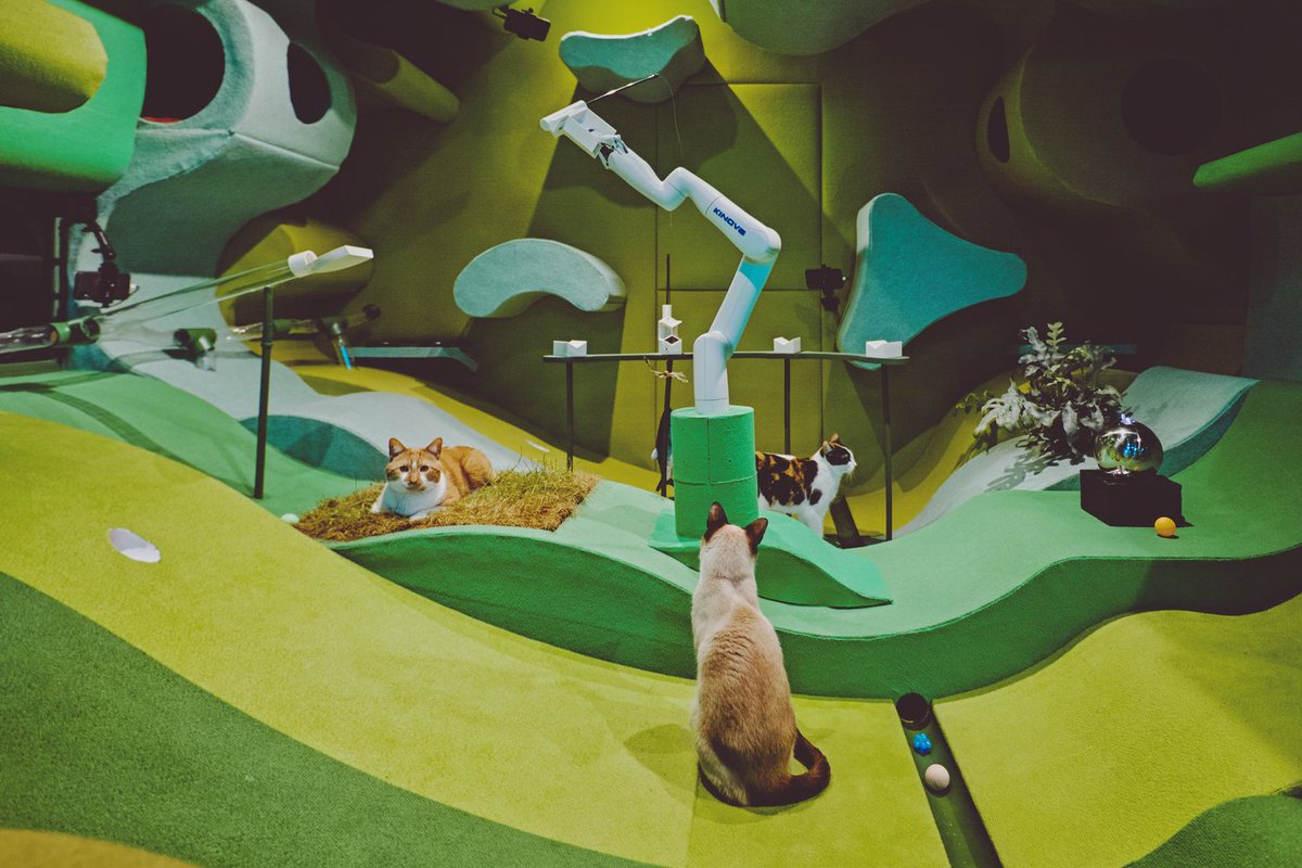 Named one of the best #exhibitions in #London by @EveningStandard, the current season at @SciGalleryLon takes a playful look at the ways #AI is already shaping so many areas of our lives - from #healthcare to how we look after our #pets. london.sciencegallery.com/ai-season #science #tech