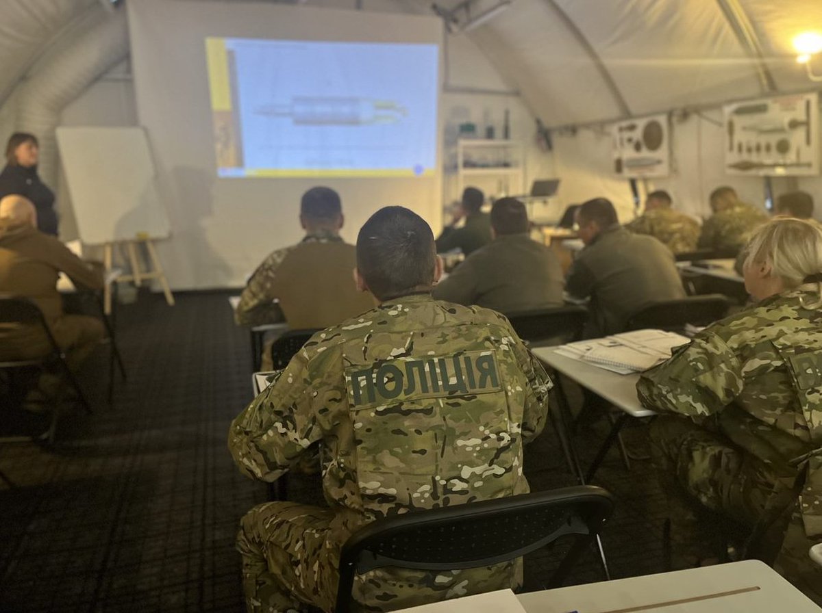TTHMA_Ukraine's tweet photo. Photos from our IMAS-compliant Explosive Ordnance Disposal Level 1 trainings are rolling in! By the end of 2023, we trained nearly 270 GoU students on #IMAS level 1, EOD basics, and/or non-technical survey—and more are in the works for 2024. 🇺🇸🇨🇦🇺🇦 #MoreSafeGround #Ukraine https://t.co/WUHnWg9tJt