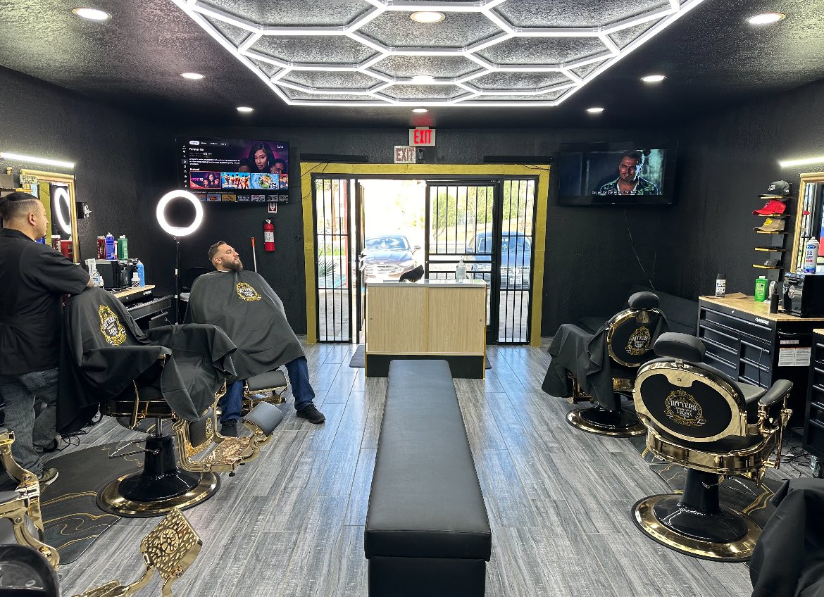 EchevarriaFor's tweet photo. SMALL BUSINESS of the WEEK. Please support your COLTON small businesses. I want to welcome one of the newest small businesses in Colton, the 25/8 Hitters Barber Studio! Go and support this family business located at 2661 S Reche Canyon Rd, Colton CA 92324
#ShopColtonToHelpColton https://t.co/wzXm3qikn4