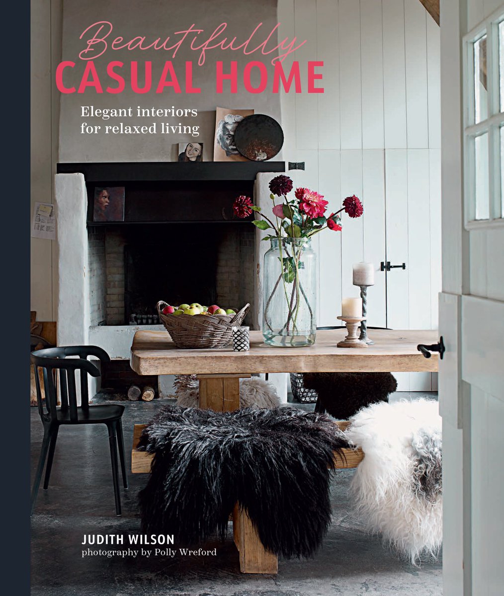 I’m excited to say that this gorgeous re-edition of my book, Beautifully Casual Home, is available to pre-order from 14 May 2024 published by @RylandPeters, featuring beautiful real homes photographed by Polly Wreford. Casual, easy style is simply the best way to live!