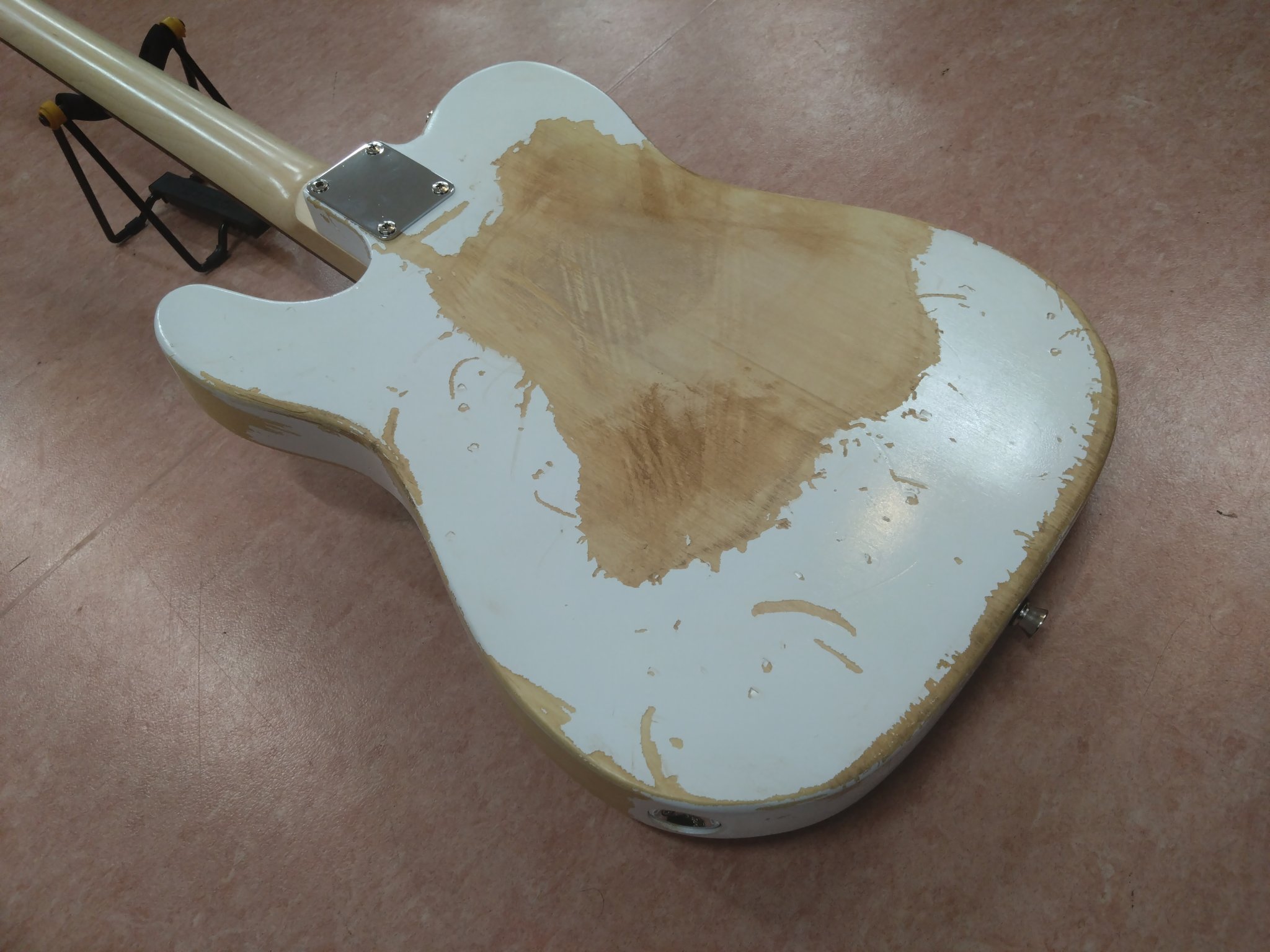 AVENTA AsterisM レリックギター