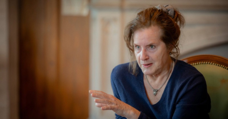 WesternU's tweet photo. “If we can’t agree on what 'truth' is or what 'facts' are, then we’ve lost the foundation of our society." @caroloffcbc spoke to CBC Afternoon Drive about the power of words and what she hopes students will learn in her new course at @WesternUArts