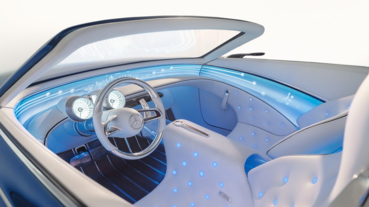 MercedesBenzME's tweet photo. هل تعرف ما هذه السيارة؟ إليك تلميح:
الرؤيا. المستقبل. مايباخ.
اكتشف المزيد: https://t.co/0H7p6nU2gV
#MercedesBenzME #Vision6 #SophisticatedLuxury #MercedesMaybach #Maybach #Luxury #مرسيدس_مايباخ #مرسيدس_بنز https://t.co/TqVLfCcE4k
