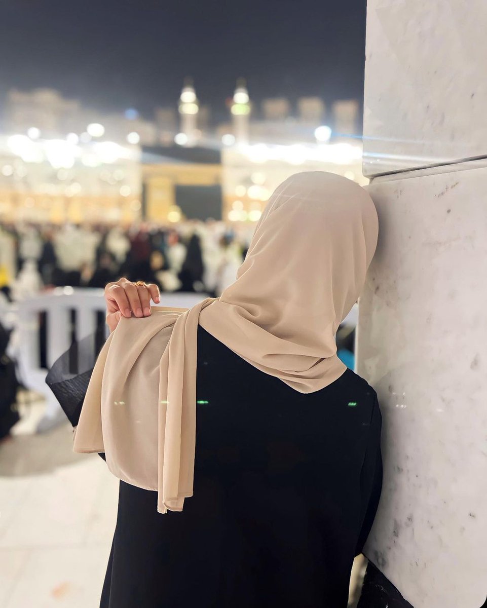 Alhamdhulillaah's tweet photo. رب إني لما أنزلت إلي من خير فقير

[Rabbi innī limā anzalta ilayya min khayrin faqīr]

My Lord! I am indeed needy of whatever good You may send to me https://t.co/Xo447hPLyI