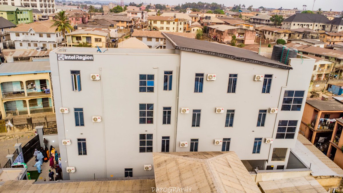 scholarsregion's tweet photo. MILESTONE | Photo Album
We are happy to announce the launch of our new office building. #TheIntellectuals
The Intel Region Building | π· @realdapographyy
1/4: The Intel Region Building https://t.co/QX3upV57yk