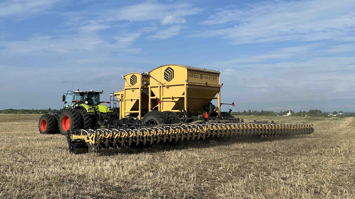 SeedMasterMfg's tweet photo. Ready for day two in Saskatoon at @WCCPS_SK. Come by to talk precision seeding solutions, maximizing productivity, superior ROI, and being a #CanolaMaster! https://t.co/tk2kRjOs94