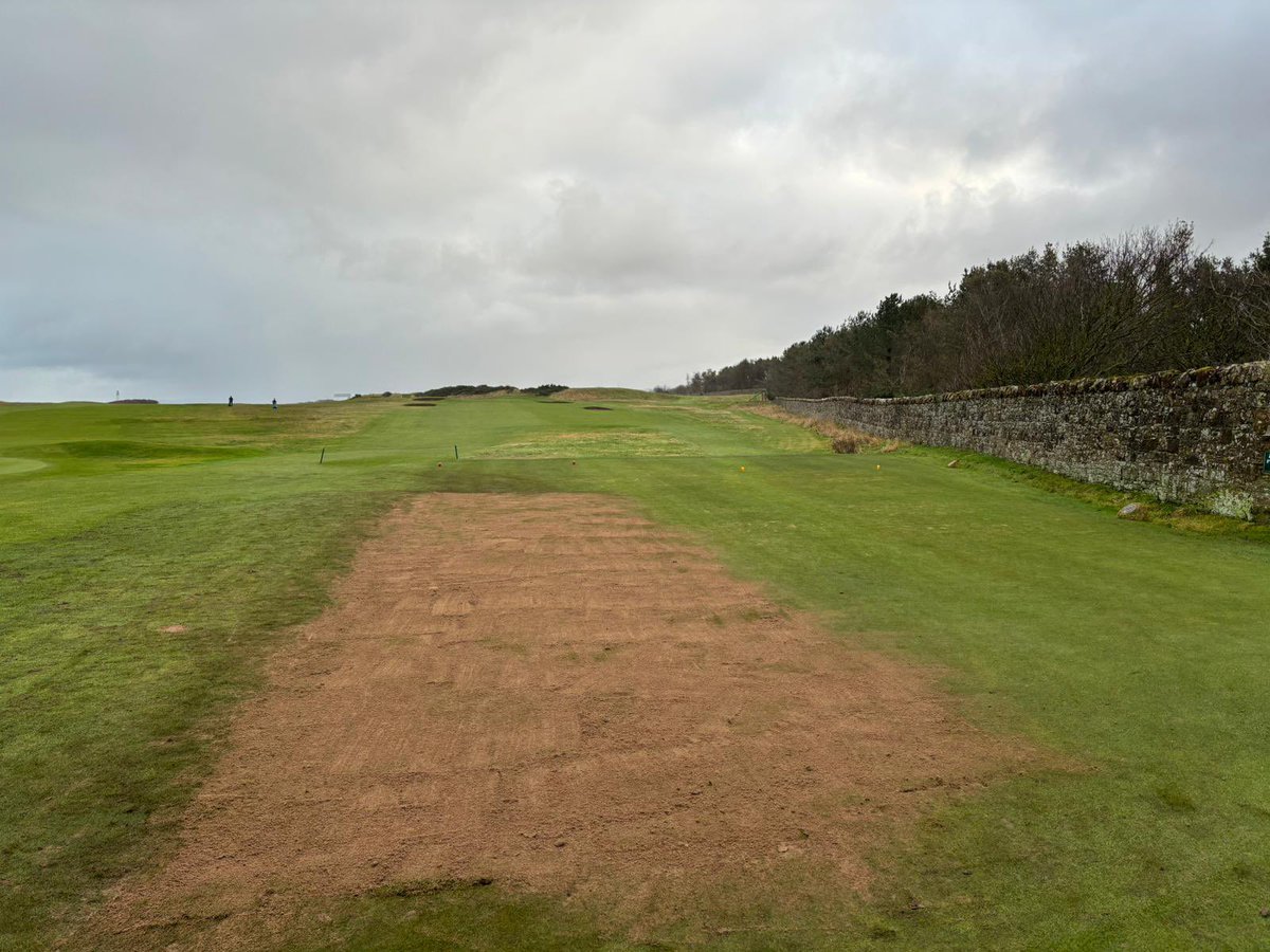 The pro-core and top dresser have had their first outing of 2024 on the greens this week. The team have also been busy re-levelling the left side of the 8th tee. This will give us more flexibility with tee Marker positions moving forwards. @dunbargolfclub