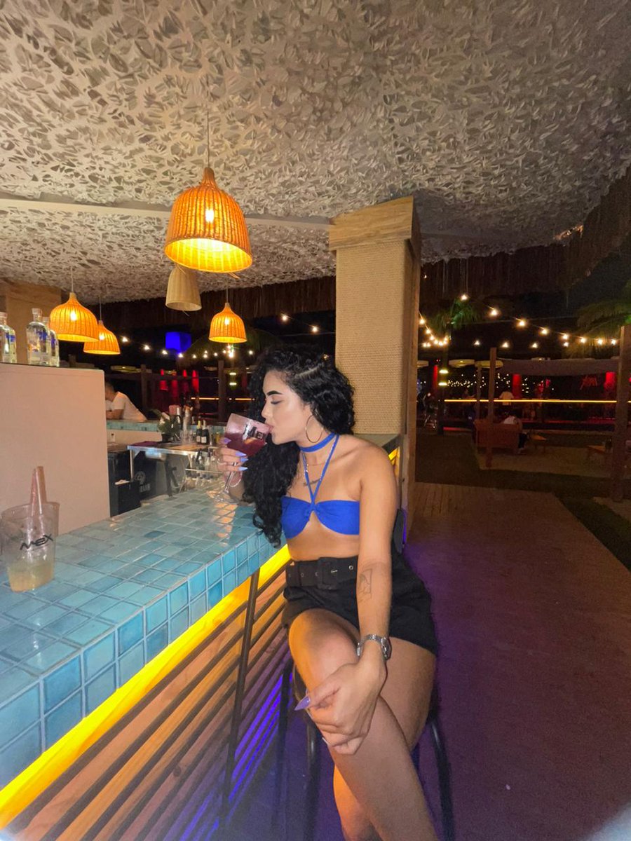 kcoradello's tweet photo. 🍸✨️ https://t.co/LFdqrkEfw6