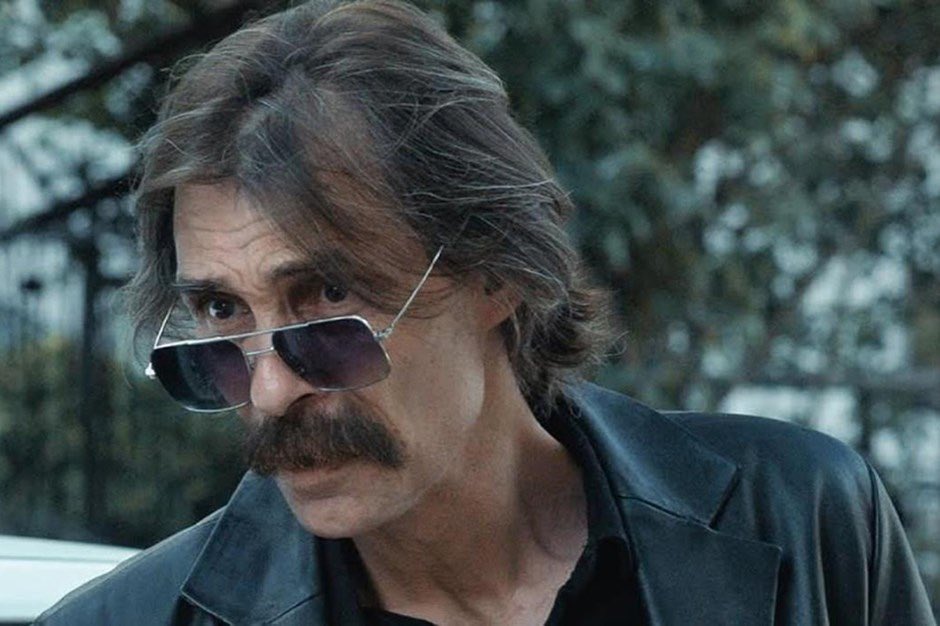 Oyuncu Erdal Beşikçioğlu, CHP'nin Etimesgut Belediye Başkan adayı oldu.