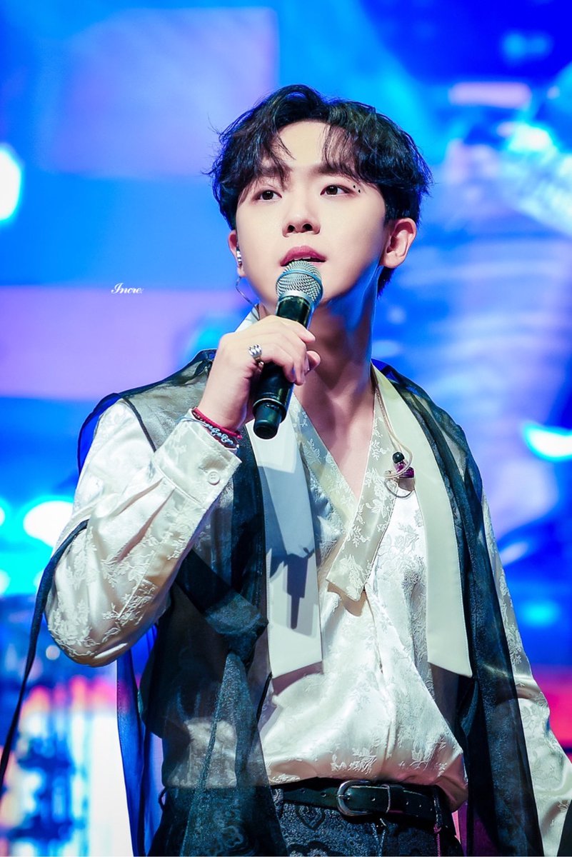 그 누구보다 특별한 규형아 생일축하해♡ 

#HappyKyuhyungDay
#HBD_im90_In_CREZL
#우리의소네트130_규형아_생일축하해

#규형 #임규형 #크레즐 #Crezl