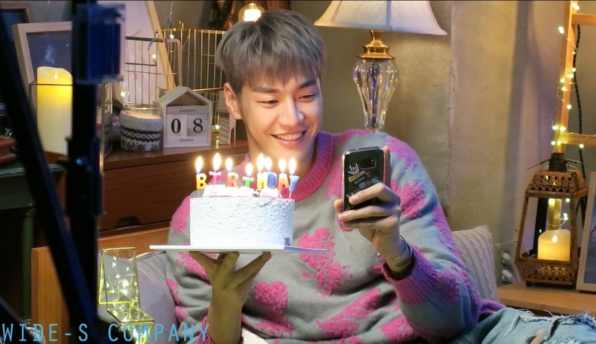 morninggloryyk's tweet photo. 생일 축하해 글로리~🩷🩷🩷
오늘 세상 제일 행복한 주인공이 되시길❣️
올해는 배우로서 더 높이 비상하는 한해가 되길 응원하고 항상 건강해요 나의 김글로리😘
#김영광 #kimyoungkwang 
#HAPPYGLORYDAY https://t.co/EDnbJ4qoty