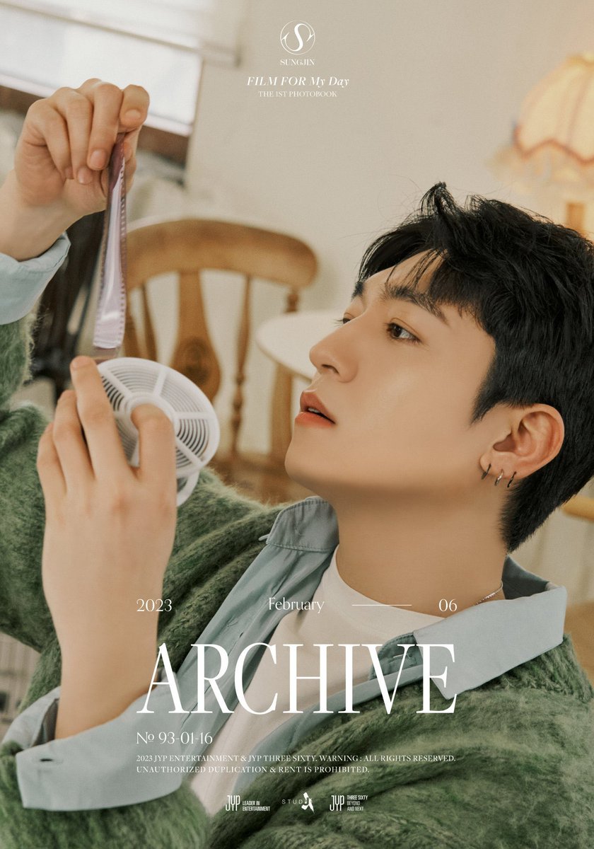 🐻 곧 다가오는 사랑하는 성진이의 생일 앤나 어프레이드 가이드 300만뷰 기념 .. ♡  

이 트윗을 RT 해주시는 분들 중 한 분께 성진이의 첫 포토북 ‘ARCHIVE’ 보내드립니다 🎞️🤎

추첨은 성진이 생일날! 🐾

#데이식스 #성진