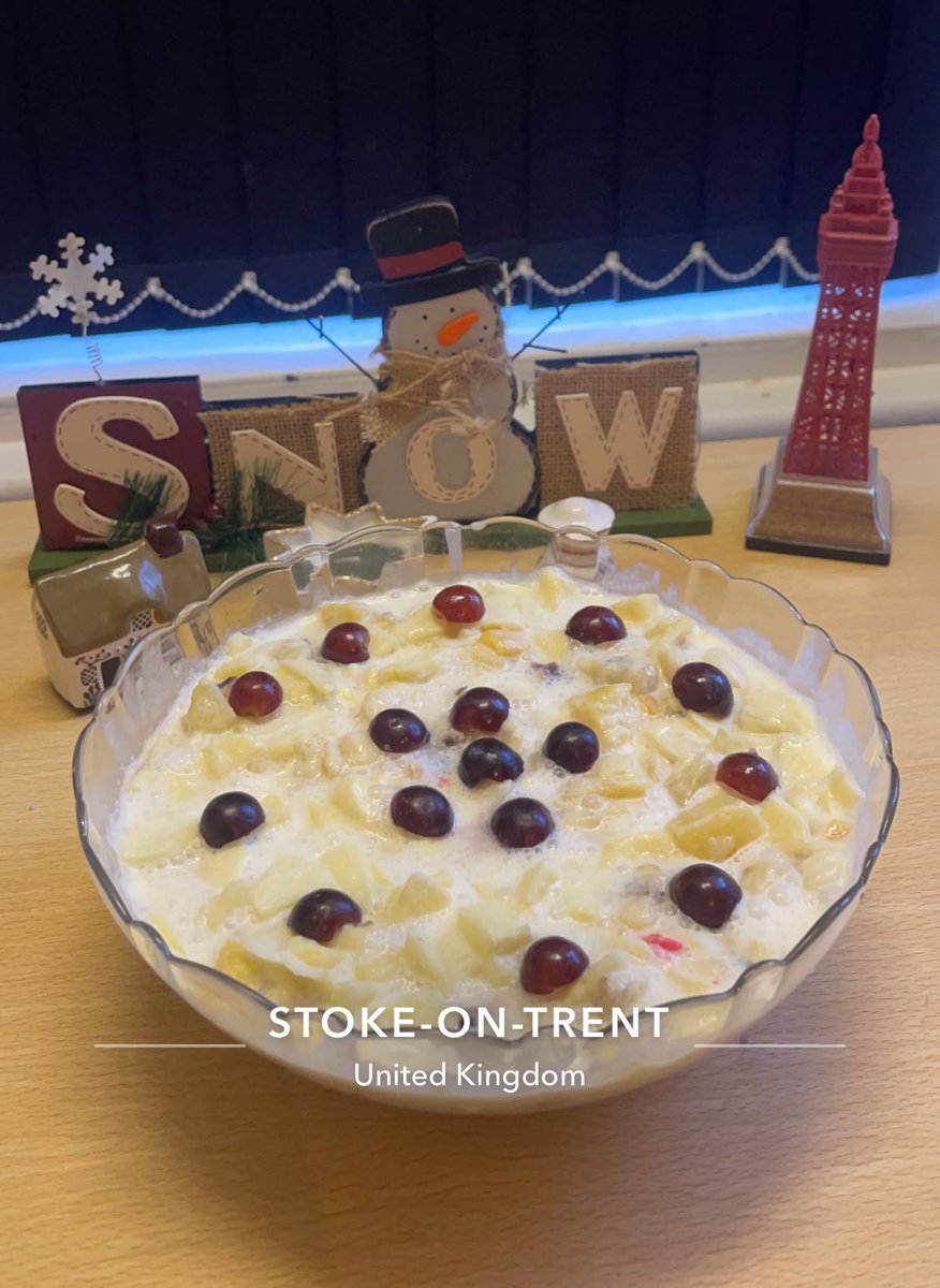 AniqaNasir11's tweet image. Made this cream chaat today 😍 what’s your favourite fruit in fruit chaat? 🤩

#creamchaat #fruitchaat #snacks #BABYMONSTER #CCMA2023 #BBBB24 #remaniement