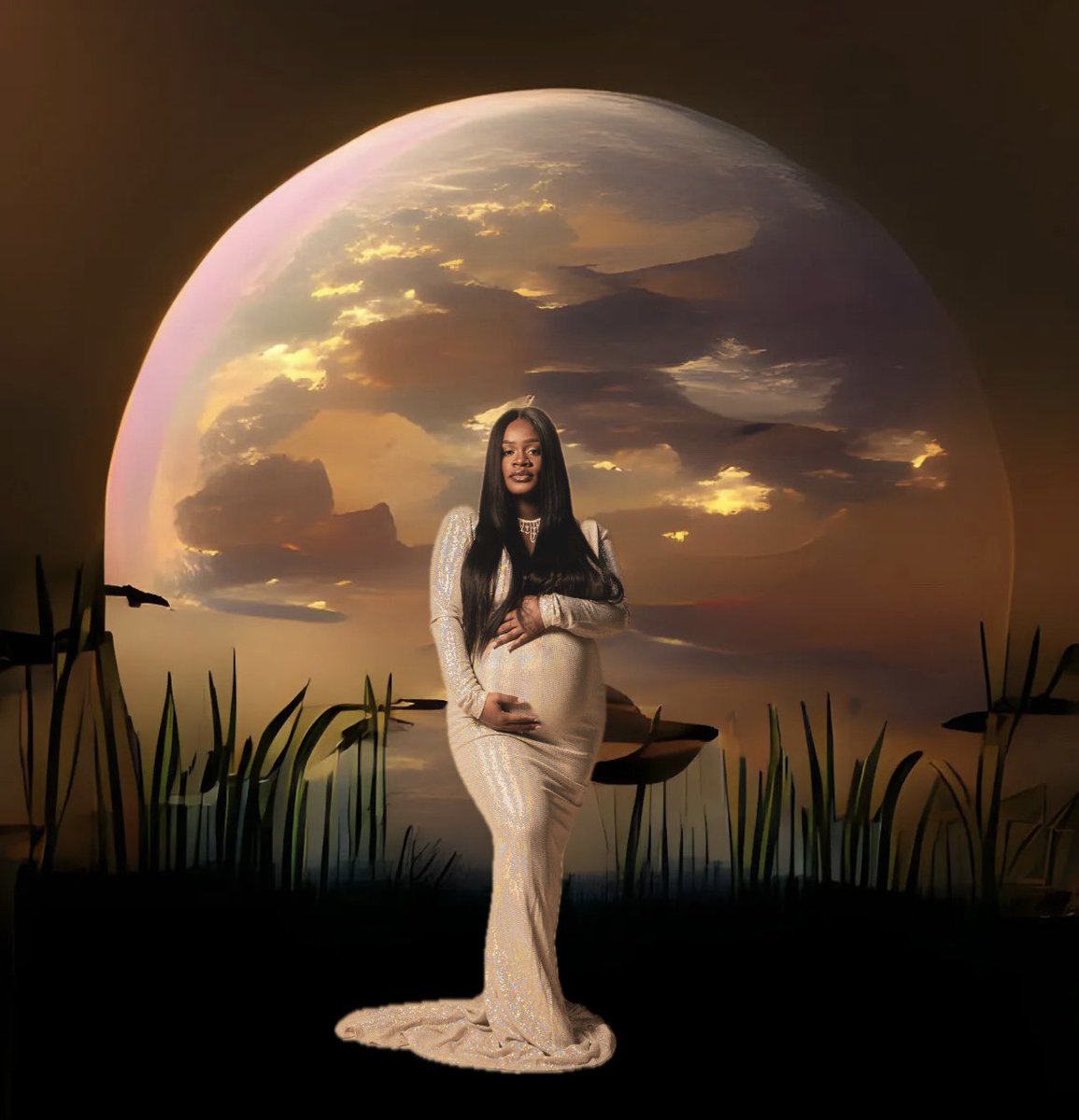 _iamcarefree's tweet image. Sometimes I don’t even know what to say to describe my love for you. I wish I could explain the glow in your eyes and how the sound of your voice gives me small butterflies. Becoming three, while remaining one. The magic has just begun. #Week37