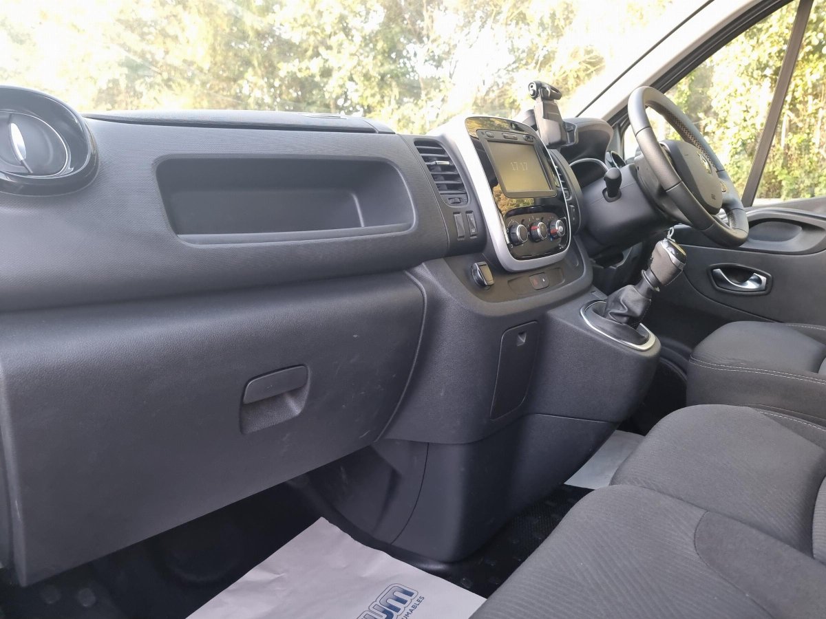 MotusSelectUK's tweet photo. 📢VAN OF THE WEEK📢

2019 Renault Trafic 2.0, featuring:

🪵Ply Lined Loading Area
🛣️Cruise Control
❄️Air Conditioning and more!

Find out more: https://t.co/kaCCgeRUYX

#VanOfTheWeek #UsedVans #RenaultTrafic #MotusSelect https://t.co/ECqRAs3v26