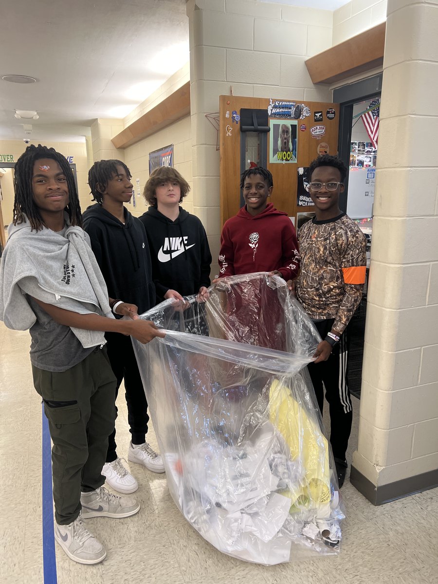Magnet 8th grade students have begun the "Action" part of their IB community "Passion" projects! Project initiatives include the recycling team, STEM/music/reading instruction for afterschool program students, picnic table construction, school garden improvement, and many more!