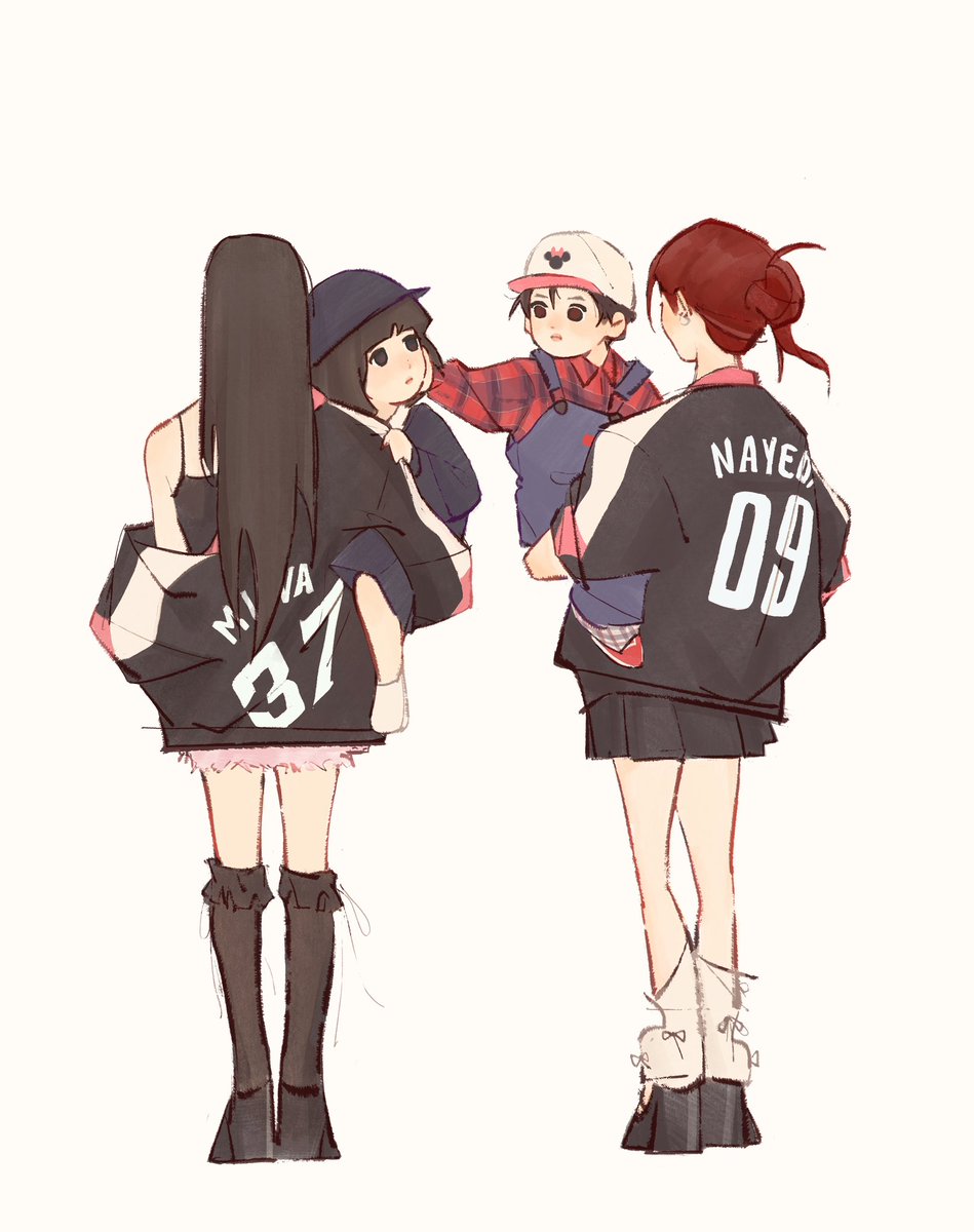 Sabdagio's tweet photo. When we were kids; #minayeon https://t.co/Y0OSF10Hud