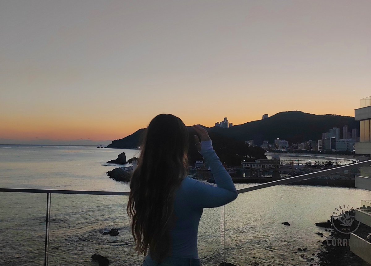 _Soo_ky's tweet photo. 💙🌄🌊 https://t.co/fJyKrQRSyR