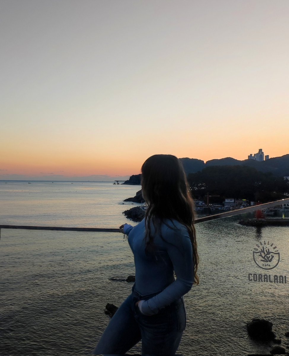 _Soo_ky's tweet photo. 💙🌄🌊 https://t.co/fJyKrQRSyR