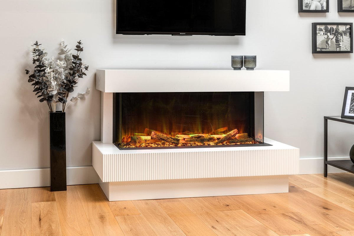 gbmantels's tweet image. Happy new year!

We're loving the new Panoramic Electric Suites...

Five HD flame colours
Optional Fuel Bed Effects
2 year warranty
Remote Control operation
Optional suite colour choices

Let us know what you think...

#ElectricFireplace #electricfires #electricfireplaceideas