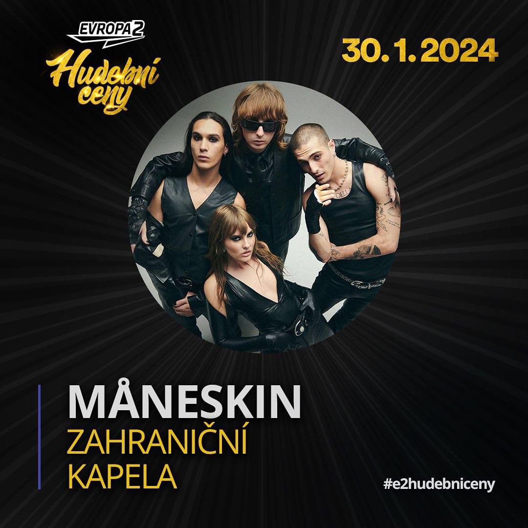 thisismaneskin's tweet photo. Heyo!! 🌟 We got 2 nominations at #E2HudebniCeny by @Evropa2 for Best International Group and Best International Song for GOSSIP!! Díkyyy💋 You can start voting NOOOOW (until Jan 21): https://t.co/dS0FdGQPFc https://t.co/LCx2eqpIuv