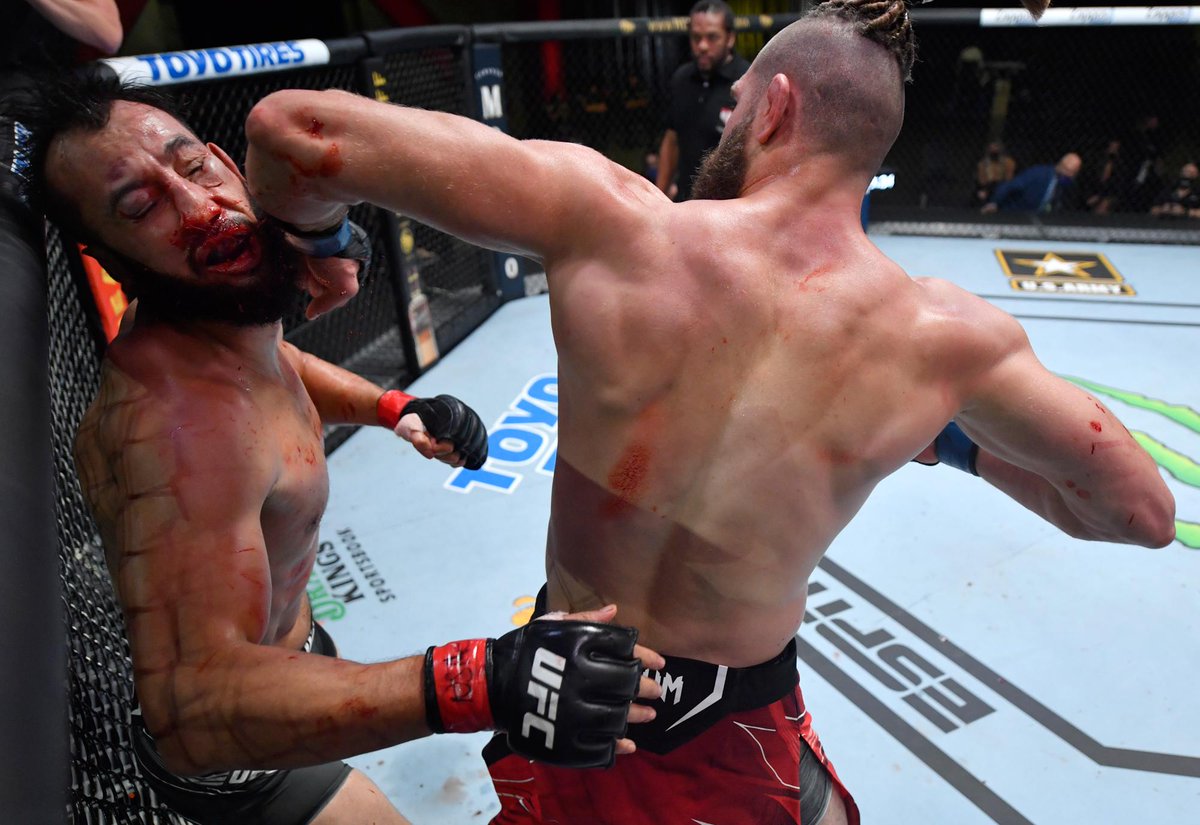 GambLou's tweet photo. Time to step up and invest in your UFC bottom line!
GambLou's
'Bout Business Podcast final 2023 Profitability:
103-111 +20.38u 10% ROI (+128)
It's Business!
Interested parties got to: Gamblou.c om
#ProfitableSportsGaming https://t.co/TJ3NPAv6Oj