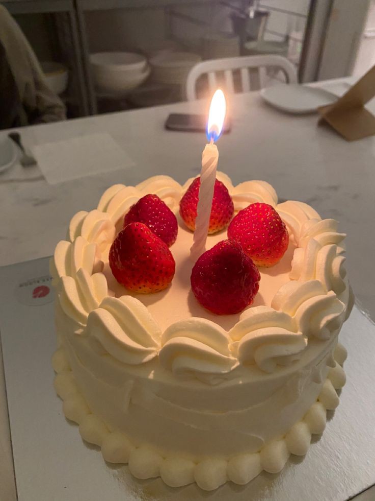 happy birthday! wish you all the beeest 🎉 maaf baru ucapin hehehe udah daritadi pake Twibbonnya tapi lupa ucapin t___t <a href="/gunwock/">Birthday Boy, Gunwook.</a> <a href="/pgwvk/">Gunwook</a>