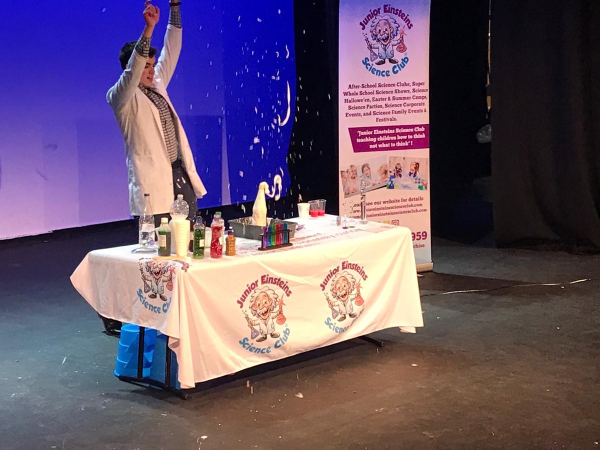 JuniorEinsteins's tweet photo. 🚀 Junior Einsteins Dublin is over the moon to bring STEM workshops and mind-blowing science shows to #BTYSTE2024! Swing by the European Commission stand and let's make science magic together! 🌟🔍 @eurireland #STEMMagic #Junioreinsteins https://t.co/RfTtAsSjDv