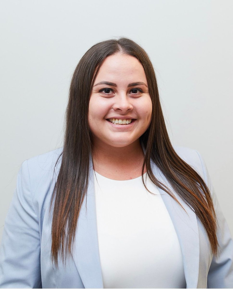 WomensCentreON's tweet photo. 🎉👏 Congratulations on your Law school admission, Hale! 💪👩⚖️
Your journey from a Summer Student to Court Support Advocate at The Centre and now a Law Student is inspiring. We couldn't be prouder of your dedication and hard work. Here's to more success and growth! 🎉
#TeamTWC https://t.co/lvjyr6oRss