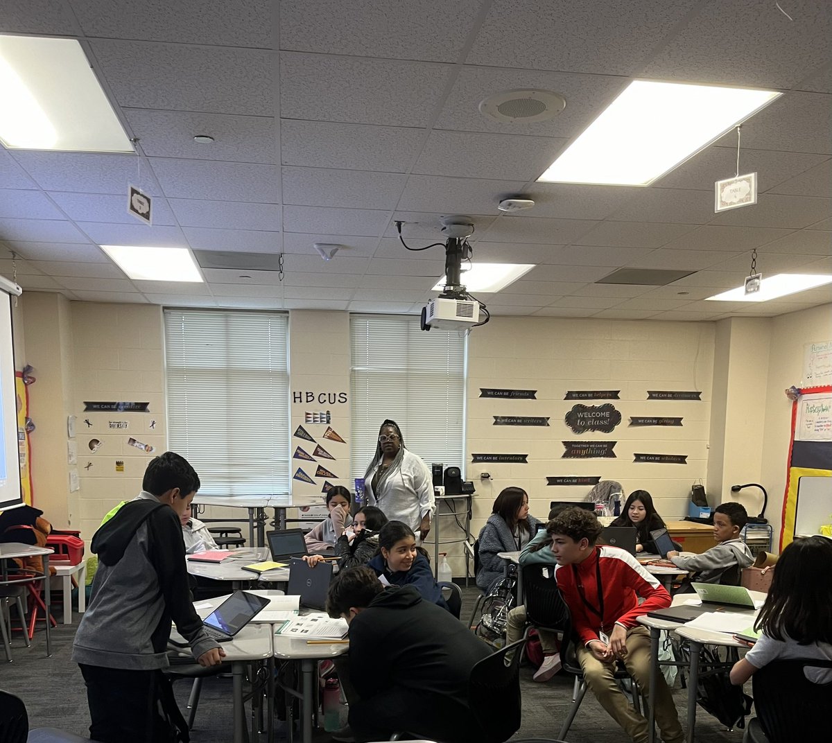 gailp15's tweet photo. It’s always a great day of learning for our EB Newcomers at Claughton MS.  The team of Ms. McGhee, Ms. Nunez, and Ms. Steven’s is simply UNSTOPPABLE!  #wearespring
@SISD_Multilingu 
@SpringISD_Super 
@ClaughtonCougar https://t.co/kOmy7pUvAA