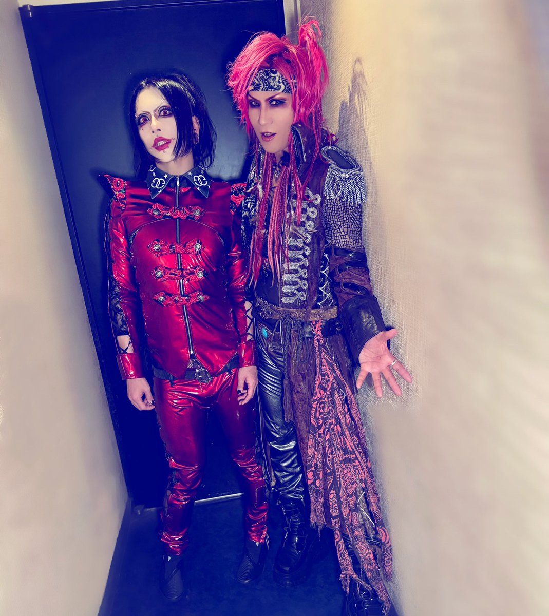 noiz_angeltaka's tweet photo. ギャロのジョジョくんと✨
前回のバトルスーツを参考にしてくれたん❗️
カッチョええやんか∩^ω^∩

#ANGELTAKA
#ギャロ
#ジョジョ https://t.co/j5hwaHts3J
