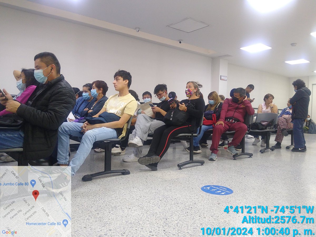 AlexisLeonel7's tweet photo. @Compensar_info  más 100 personas espera do asignación de citas médicas y gente adulto mayor y personas q pidieron permiso en sus trabajos entre ellos mi persona y debemos esperar haya 1 hora y media y hay gente hasta de 2 horas, es eso justo?  @ministeriosalud @infopresidencia https://t.co/hBn98b4G5M