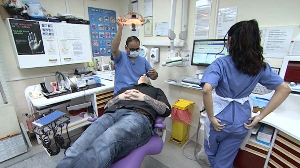 People are suicidal due to their inability to access NHS dental services. What are you going to do about the dentistry crisis @VictoriaAtkins? Please RT if you want answers too. news.sky.com/story/taylor-s…