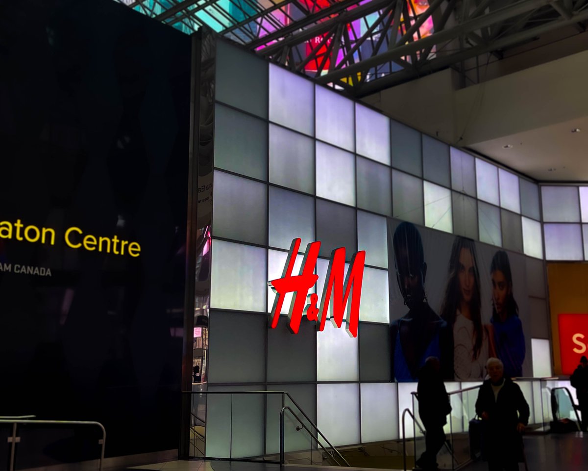 mediaresources's tweet photo. From bustling cityscapes to cozy mall corners, our journey of over half a century has been marked by countless installations, each telling its own unique story. No job is too small or too tall for us! 🙌😌
#signinstallation #installers #signageprofessionals #signcompany https://t.co/Q7jlXWpZYB
