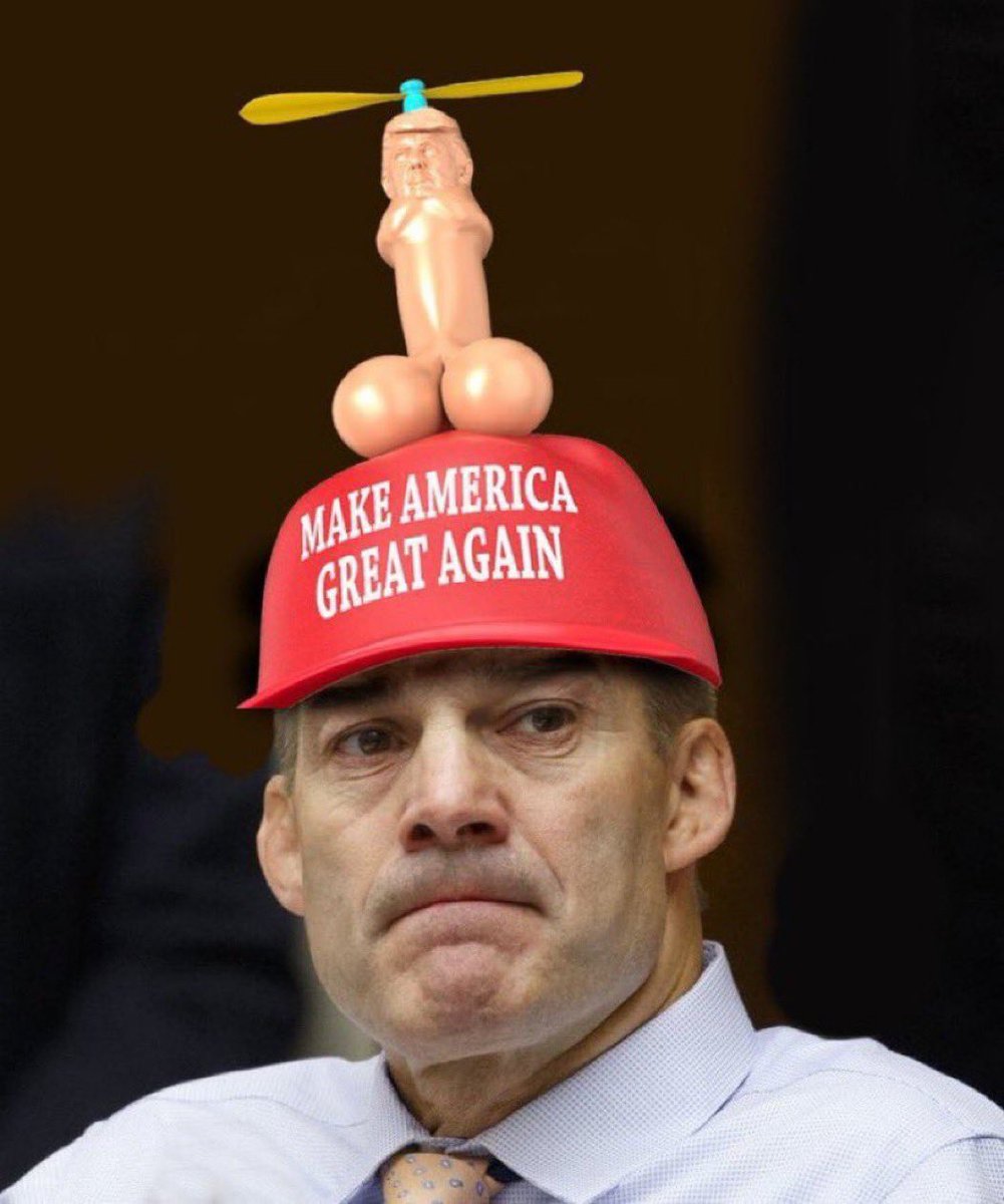 LePapillonBlu2's tweet photo. Why isn’t this motherfucker in prison for contempt? 🤡 https://t.co/CrQAfrnfwr