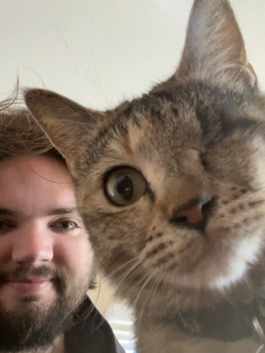 cridersan's tweet photo. Pov: you have our full attention and interest https://t.co/WF0QViGeNN