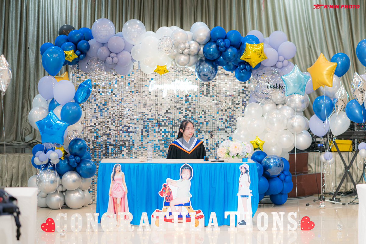 KNinPhoto's tweet photo. Congratulations 🎊 P.3 #CGM48 #LookkedCGM48 #LookkedGraduation https://t.co/F3egrv2Jyc